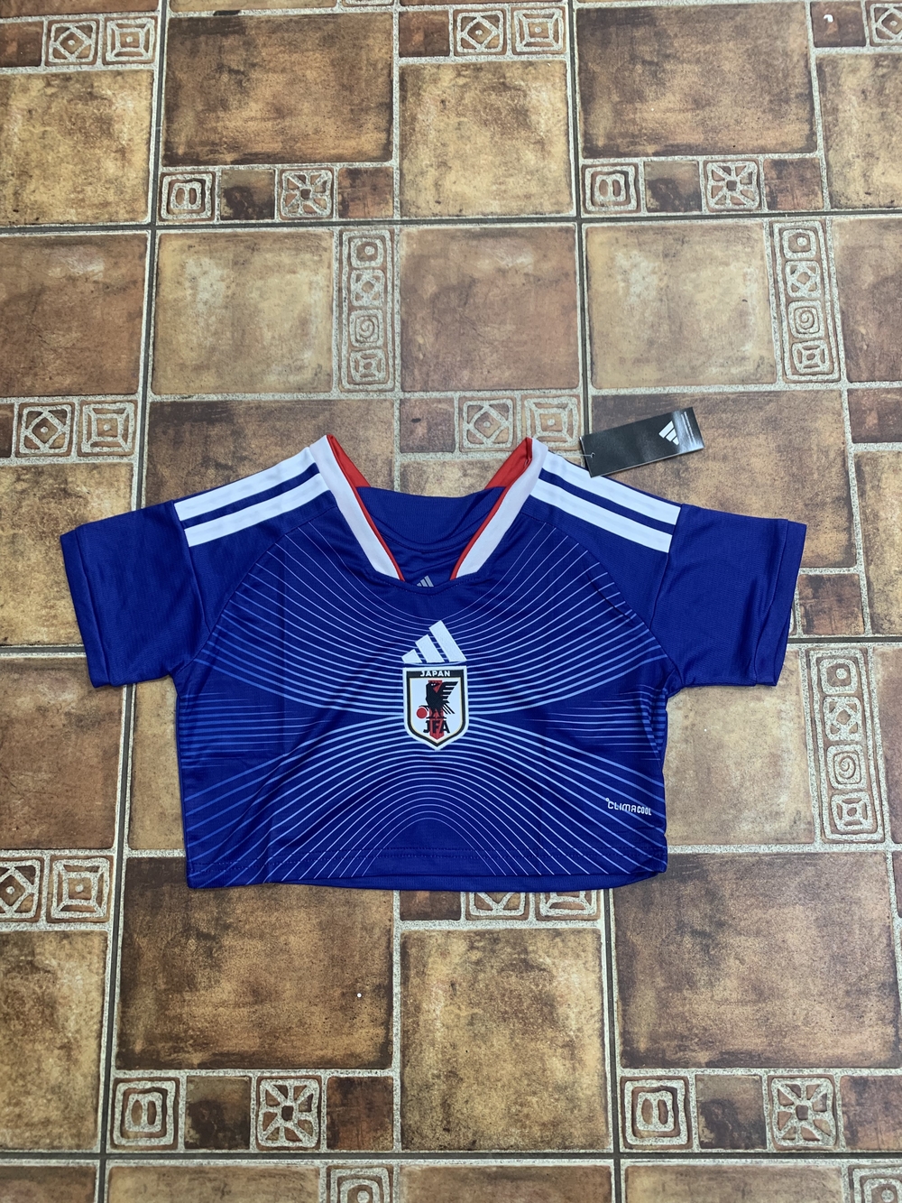 NWT Adidas Japan 2026 World Cup Women's Cropped Jersey Size M